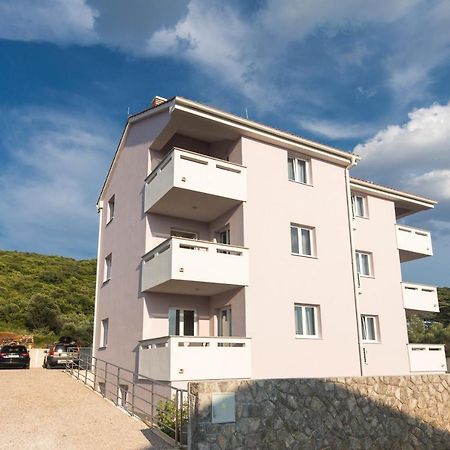 Apartments Kiara Punat Esterno foto